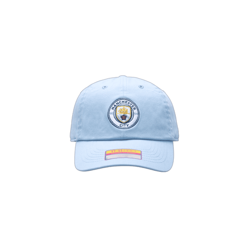 Manchester City Bamo Kids Classic hat with low, unconstructed crown, curved peak, and flip buckle closure, in Light Blue